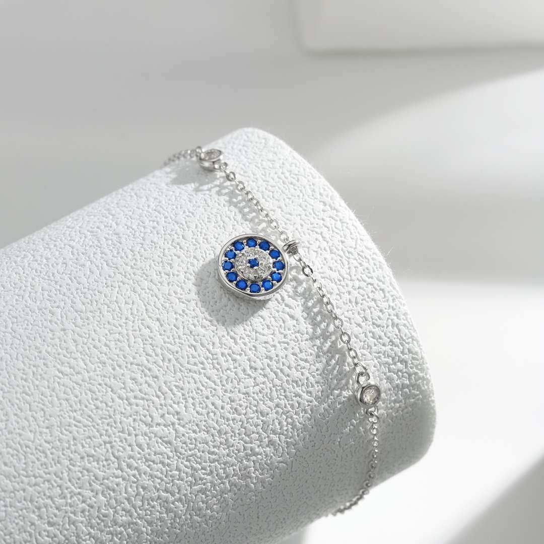 [Echo Fine ]Devil's Eye Round Shape Bracelet