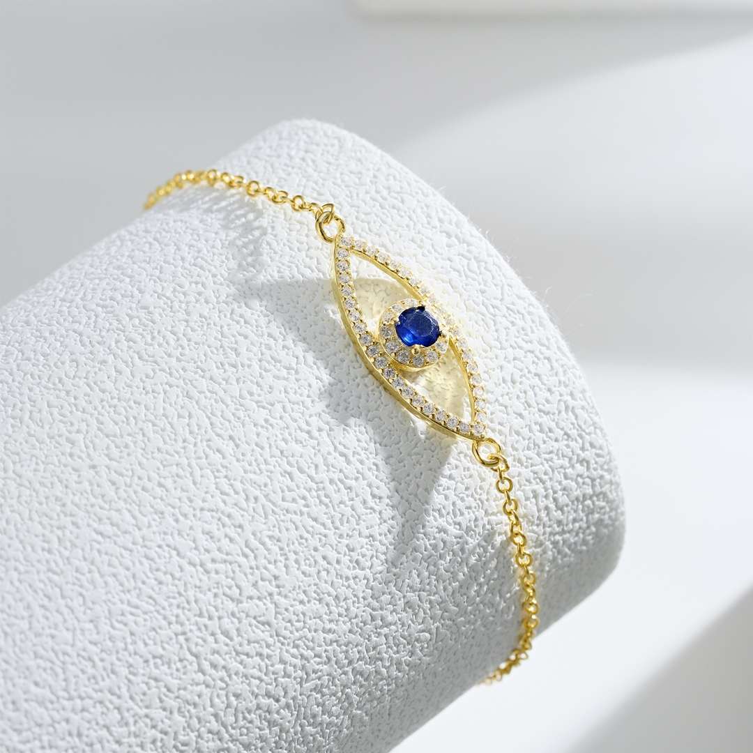 [Echo Fine ]Devil's Eye Hollow Design Bracelet