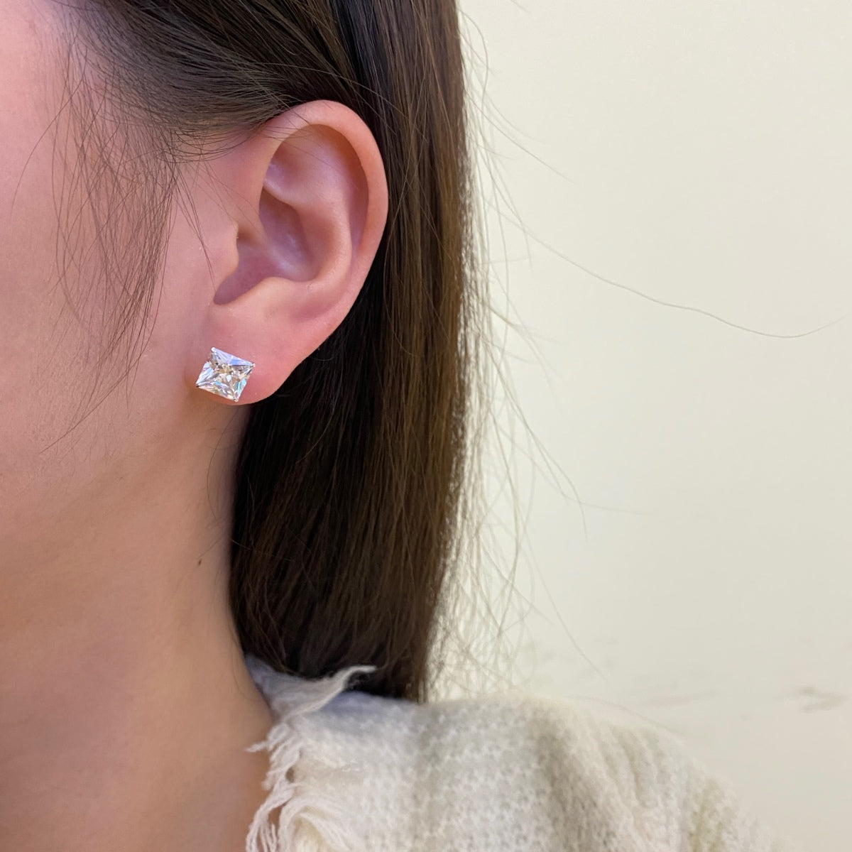 [Echo Fine ]Ornate Square Shape Earrings