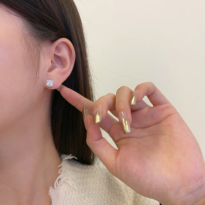 [Echo Fine ]Classic Round Center Stone Stud Earrings
