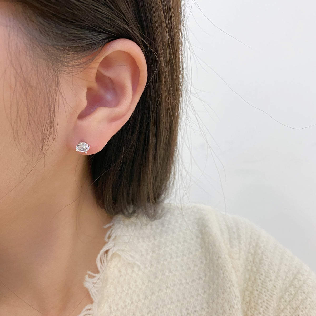 [Echo Fine ]Unique Round Shape Earrings