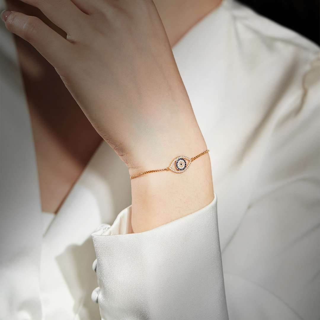 [Echo Fine ]Dazzling Eye Shape Necklace