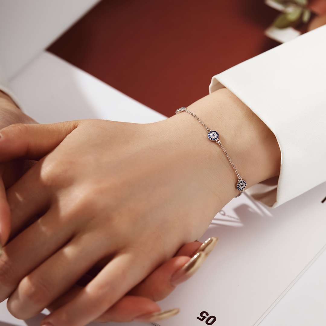 [Echo Fine ]Delicate Round Shape Pendent Necklace