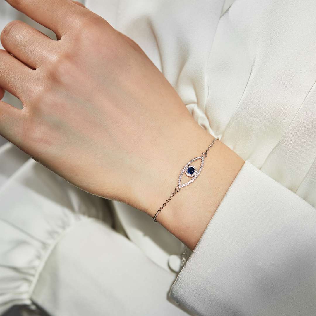 [Echo Fine ]Devil's Eye Hollow Design Bracelet