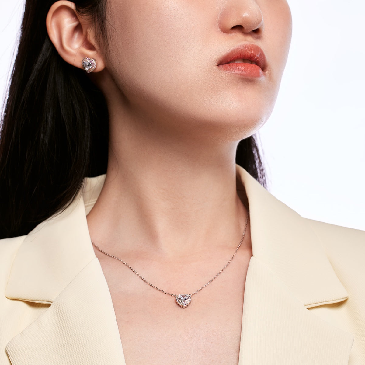 [Echo Fine ]Dazzling Heart Shape Lover Earrings