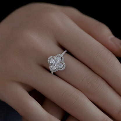[Echo Fine ]Luxurious Eternity Flower Shape Banquet Ring