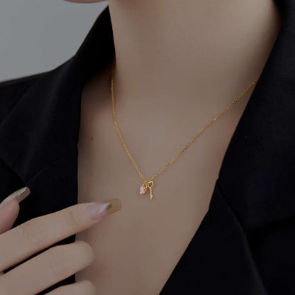 [Echo Fine ]Unique Heart Shape Key Pendent Necklace