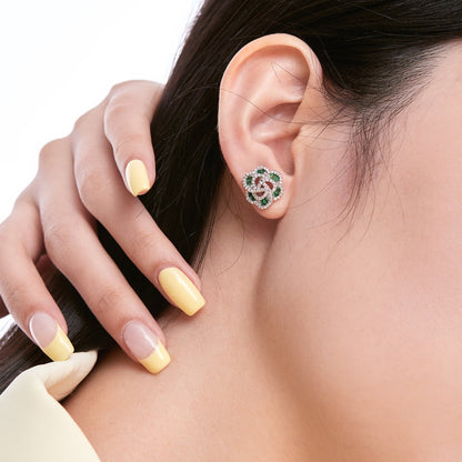 [Echo Fine ]Exquisite Flower Shape Daily Earrings