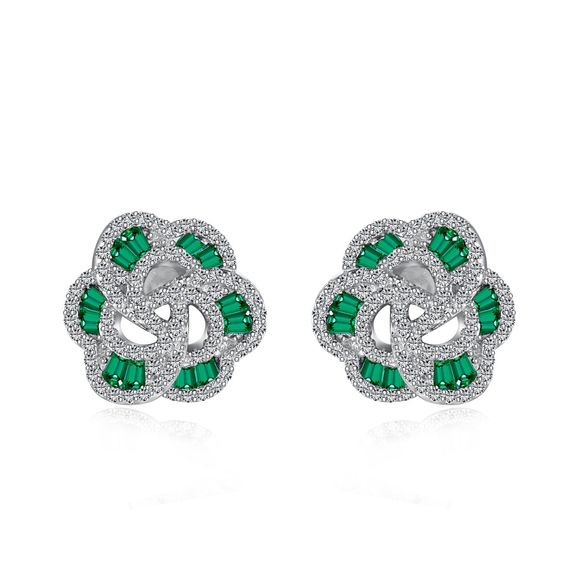 [Echo Fine ]Exquisite Flower Shape Daily Earrings