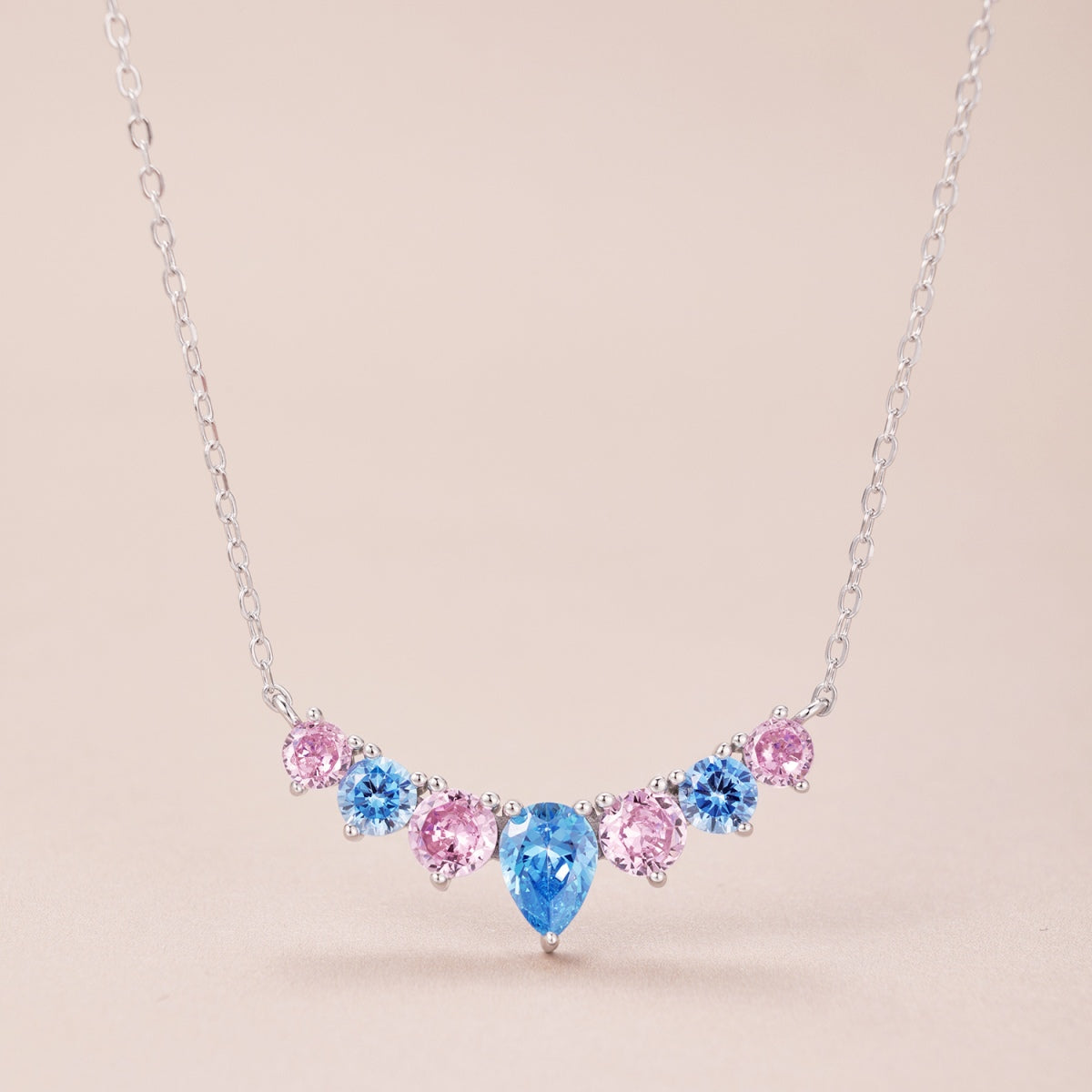 [Echo Fine ]Dainty Colorful Heart Necklace