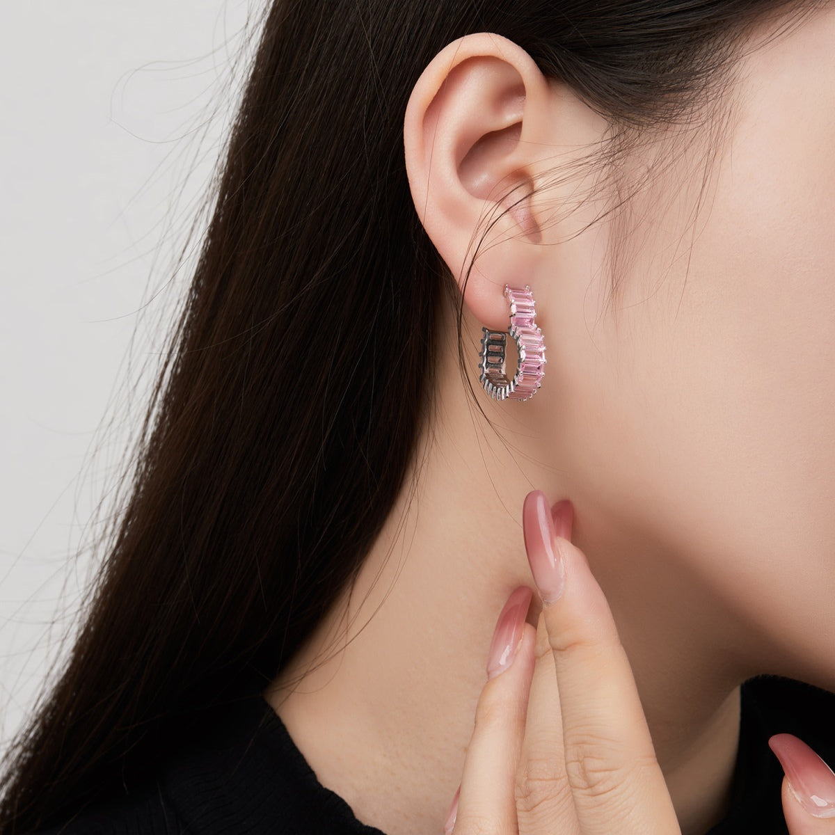 [Echo Fine ]Radiant Heart Cutout Earrings