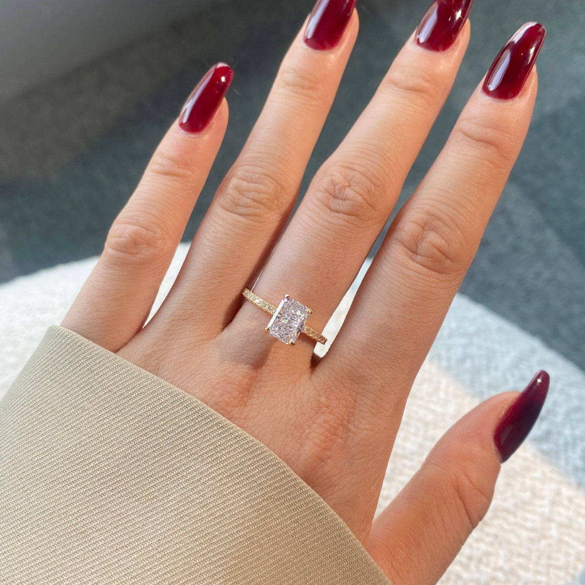[Echo Fine ]2.0 Carat Dazzling Sparkling Radiant Cut Party Ring