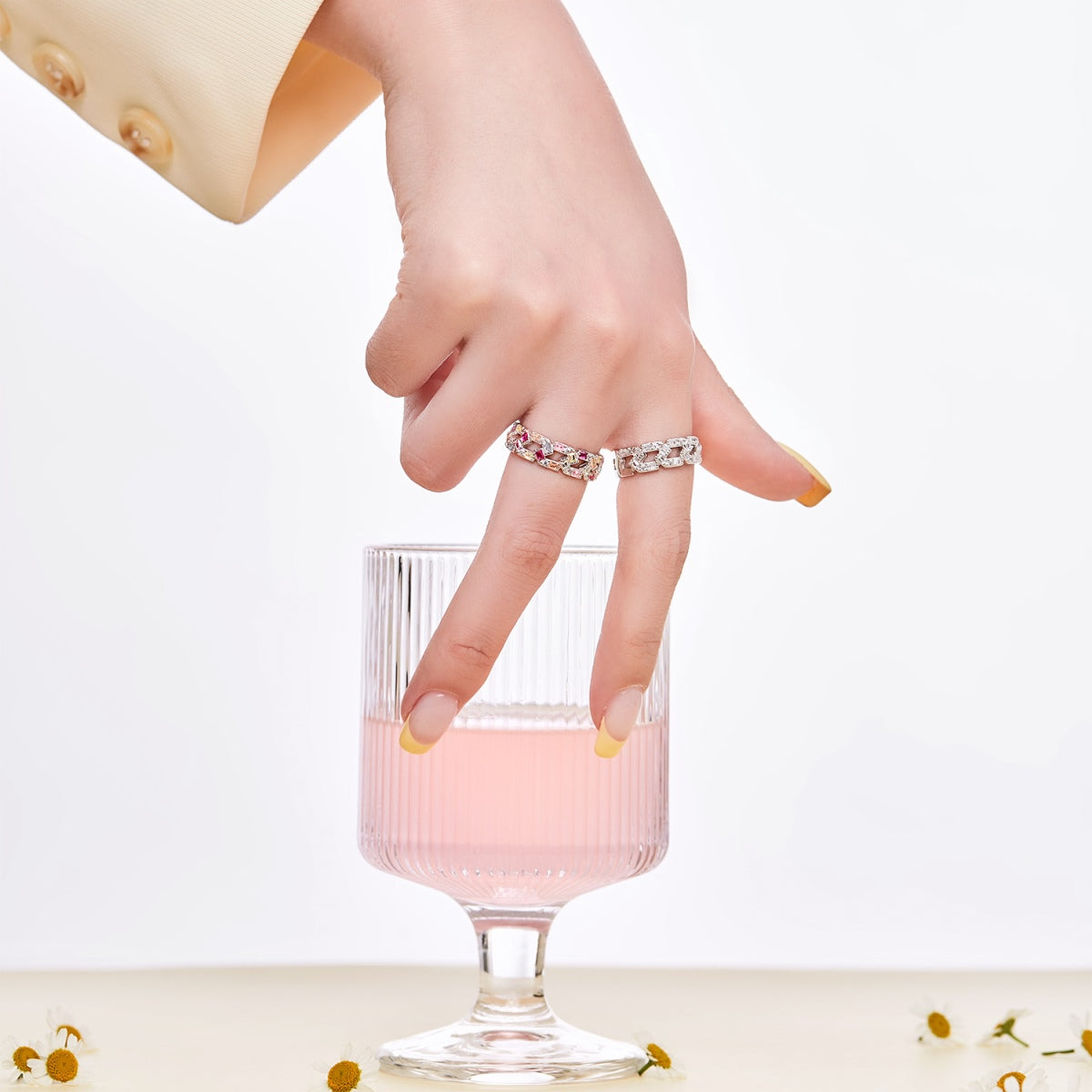[Echo Fine ]Sparkling Vibrant Emerald Cut Daily Ring