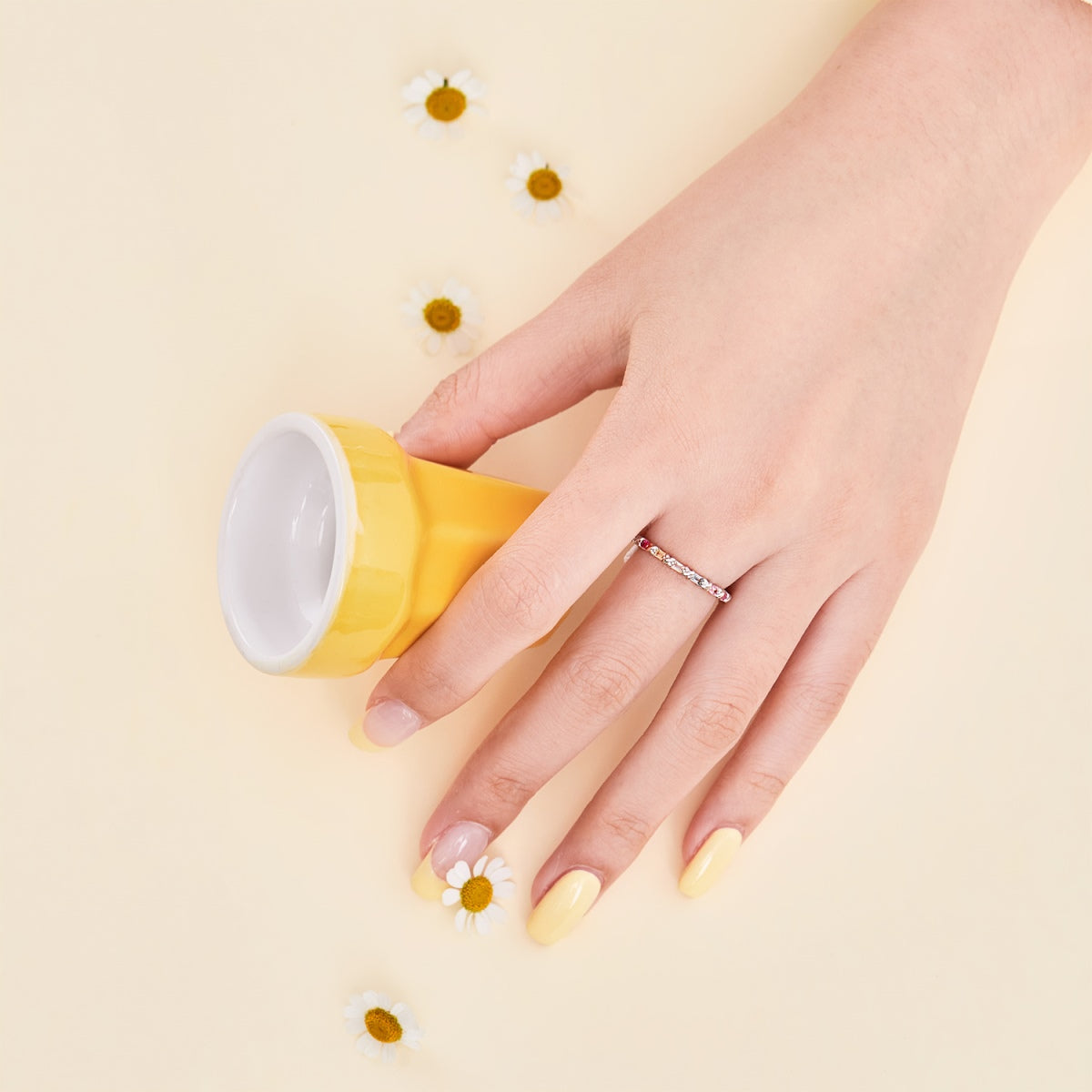 [Echo Fine ]Charming Colorful Round Cut Daily Ring