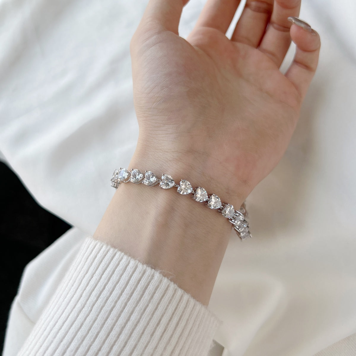 [Echo Fine ]0.75 Carat Elegant Romantic Heart Shape Lover Bracelet