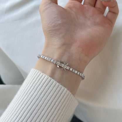 [Echo Fine ]Dainty Charming Round Cut Tennis Bracelet