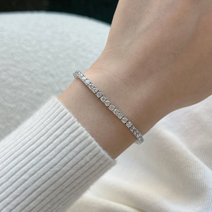 [Echo Fine ]Dainty Charming Round Cut Tennis Bracelet