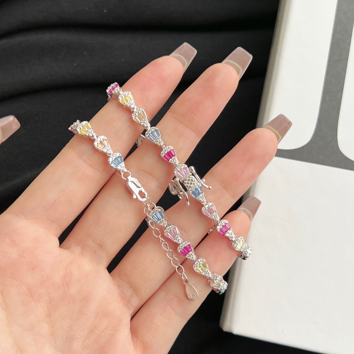 [Echo Fine ]Radiant Water Drop Shape Daily Bracelet