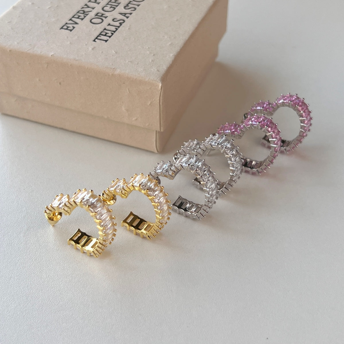 [Echo Fine ]Radiant Heart Cutout Earrings