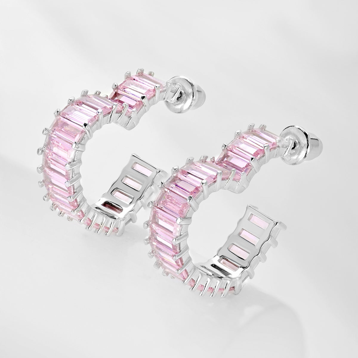 [Echo Fine ]Radiant Heart Cutout Earrings