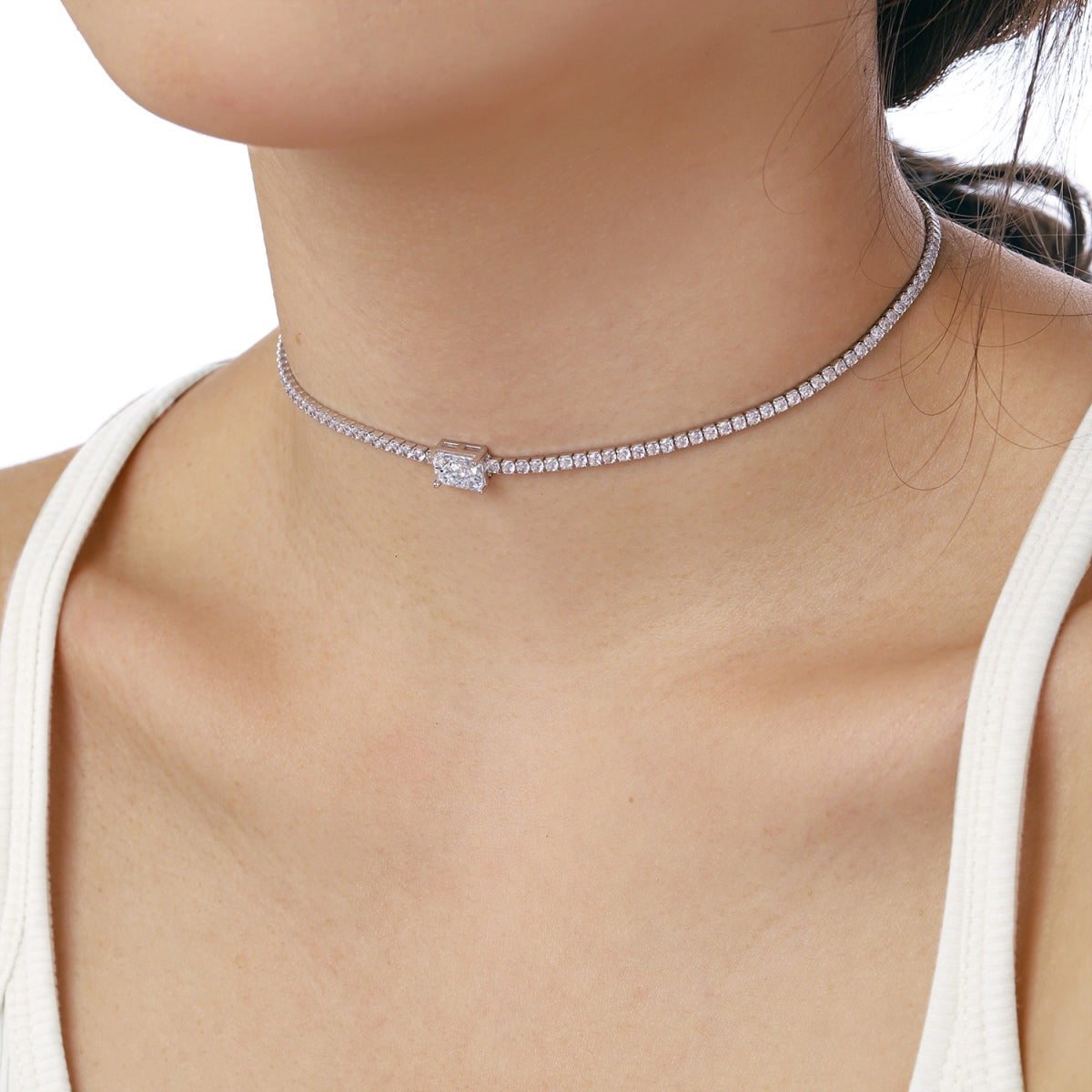 [Echo Fine ]2.0 carat Ornate Emerald Cut Necklace