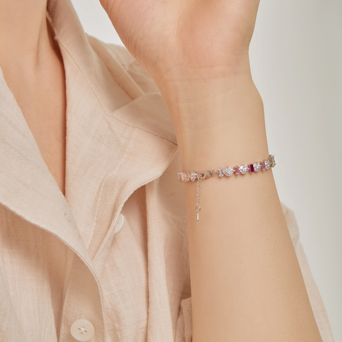 [Echo Fine ]Radiant Colorful Round Shape Daily Bracelet