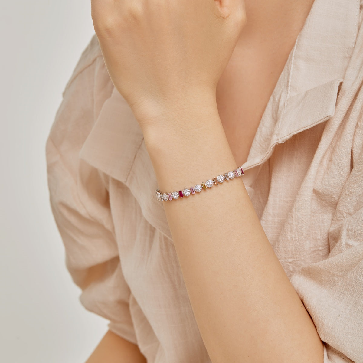 [Echo Fine ]Radiant Colorful Round Shape Daily Bracelet