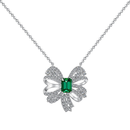 [Echo Fine ]Luxurious Flower Shape Emerald Cut Necklace