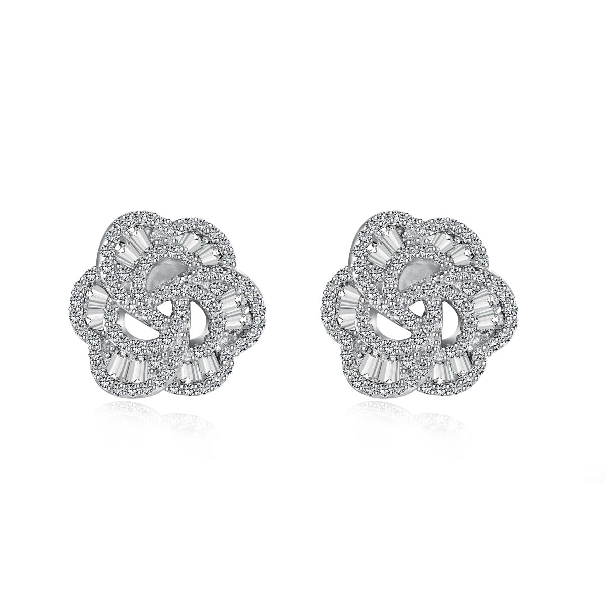 [Echo Fine ]Exquisite Flower Shape Daily Earrings