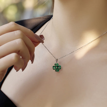 [Echo Fine ]Heart-Shaped Four-Leaf Clover Bead Necklace