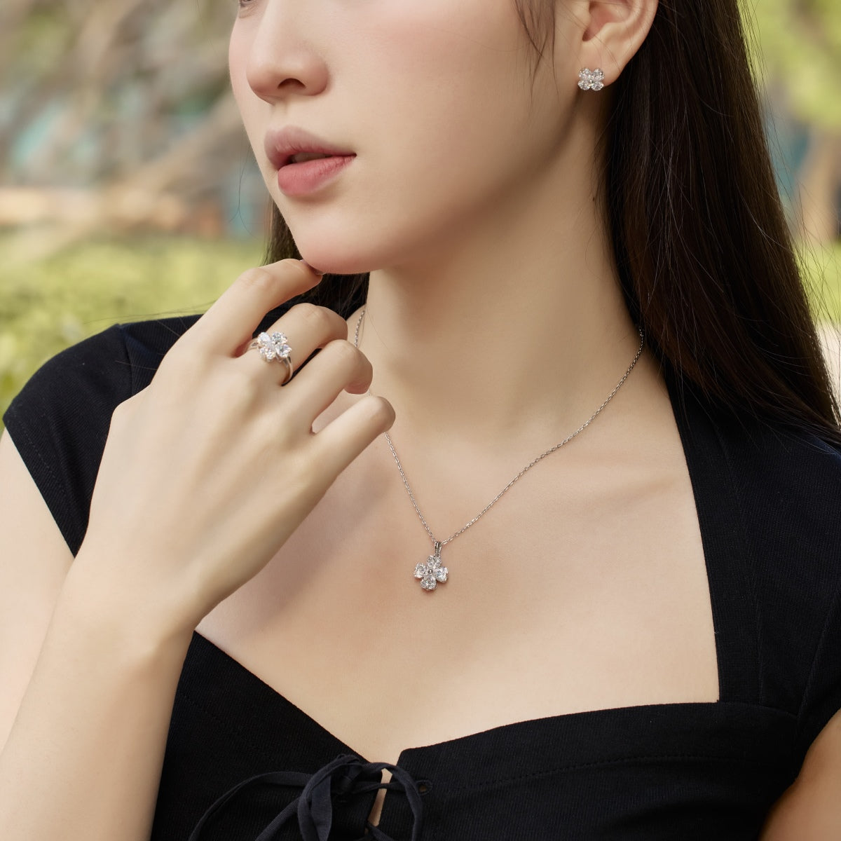 [Echo Fine ]Heart-Shaped Four-Leaf Clover Bead Necklace
