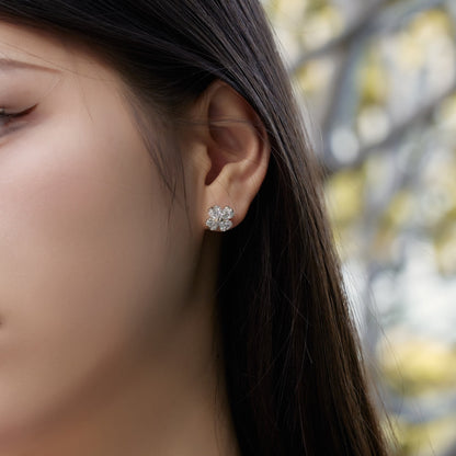[Echo Fine ]Four-Leaf Clover Ball Earrings
