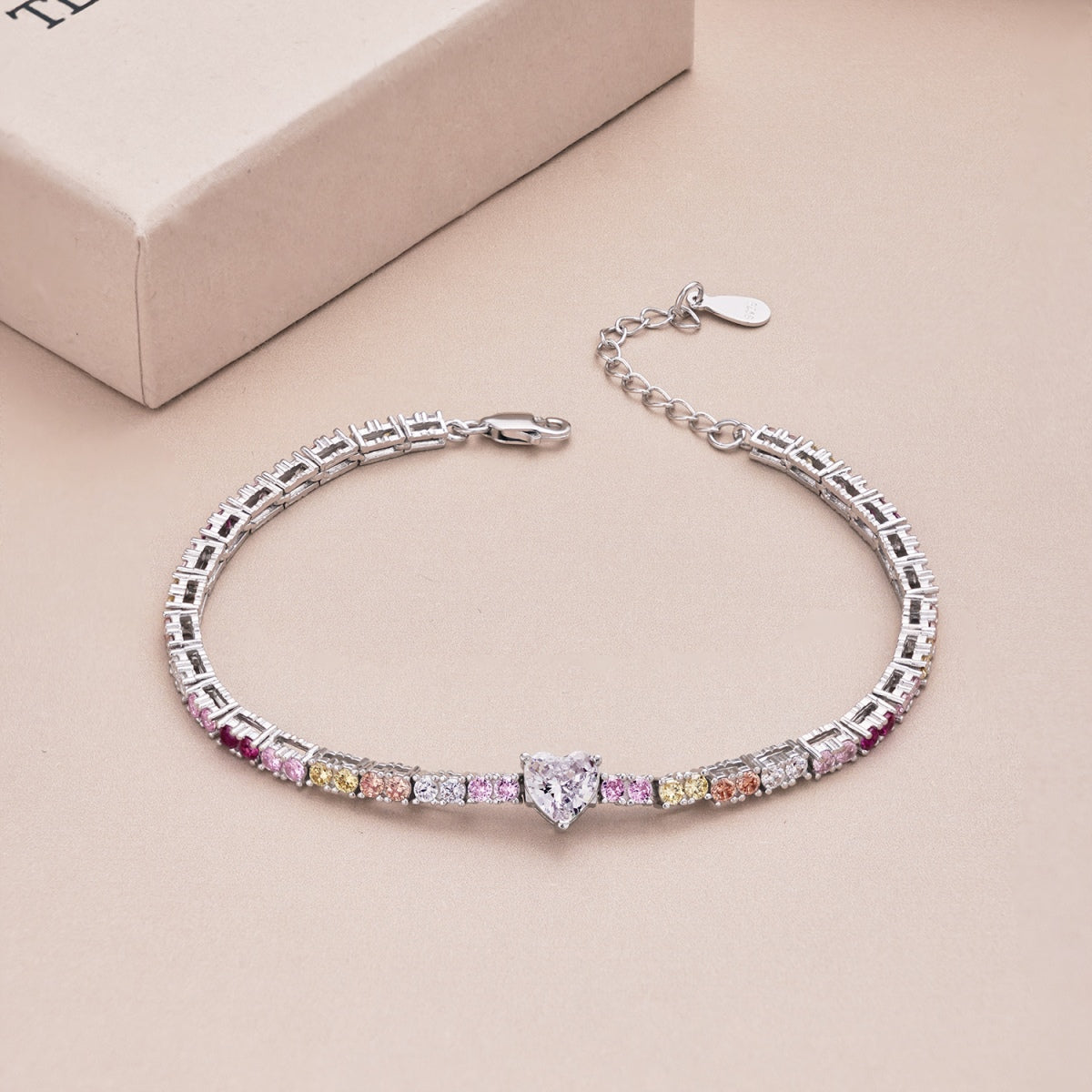 [Echo Fine ]Delicate Romantic Heart Shape Lover Bracelet