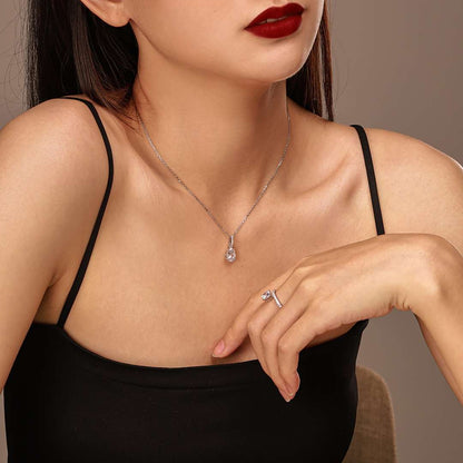[Echo Fine ]Delicate Water Drop Shape Fashion Necklace