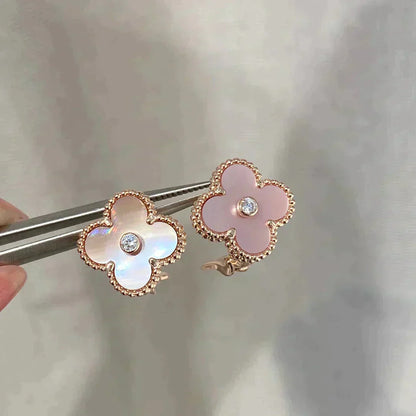 [Echo Fine ]CLOVER MEDIUM 1 MOTIFS  PINK MOP DIAMOND EARRINGS