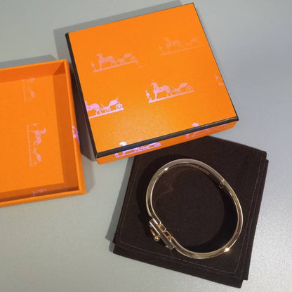 [Echo Fine ]H GREY BRACELET
