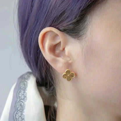 [Echo Fine ]CLOVER MEDIUM 1 MOTIFS LASER EARRINGS