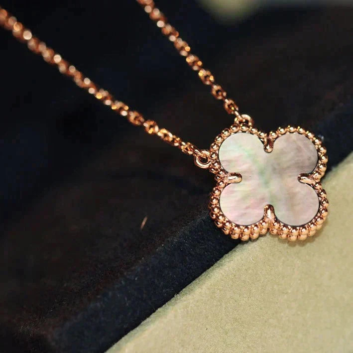 [Echo Fine ]CLOVER 15MM  GRAY MOTHER OF PEARL NECKLACE