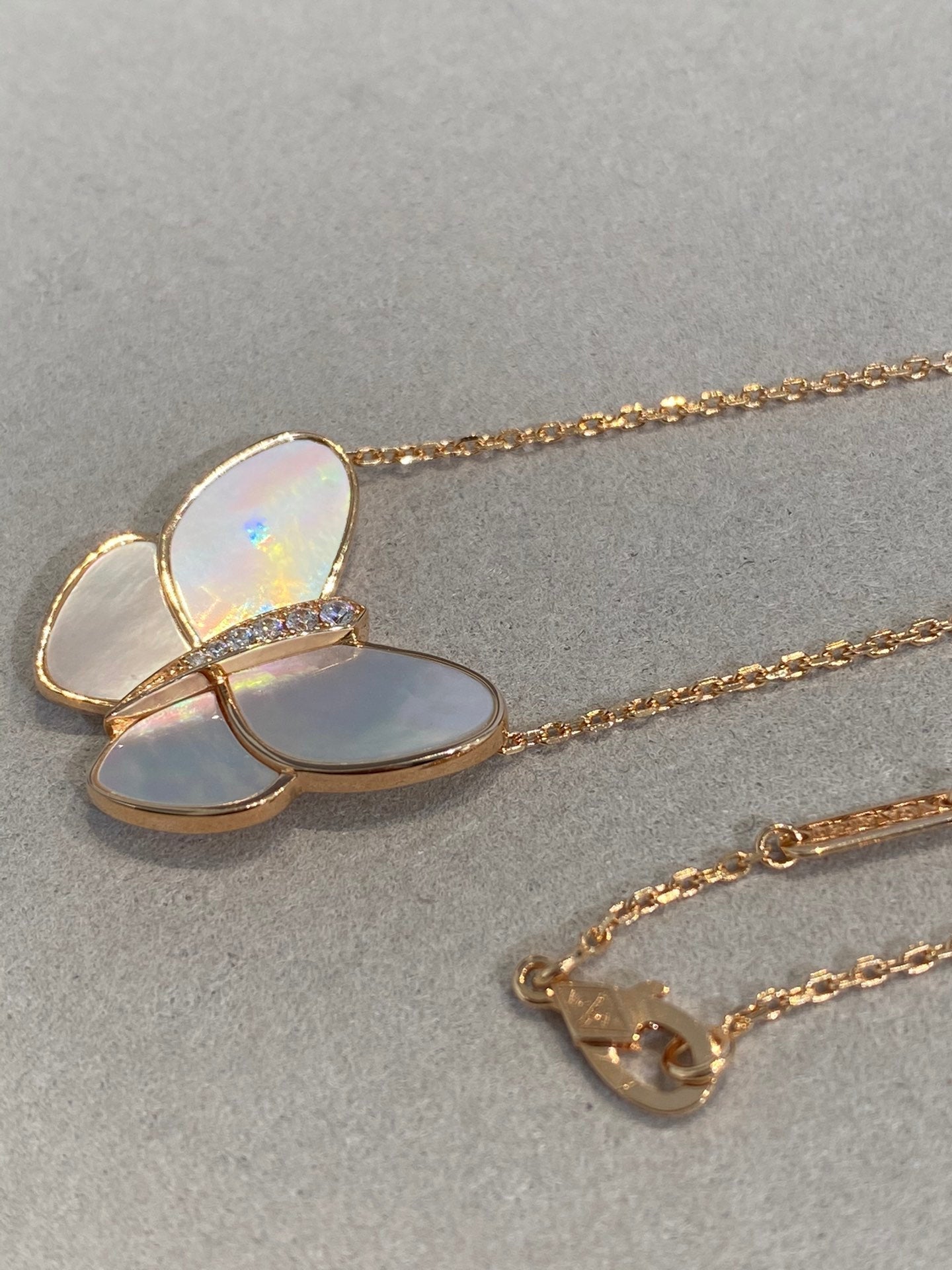 [Echo Fine ]BUTTERFLY GOLD MOP DIAMOND NECKLACE