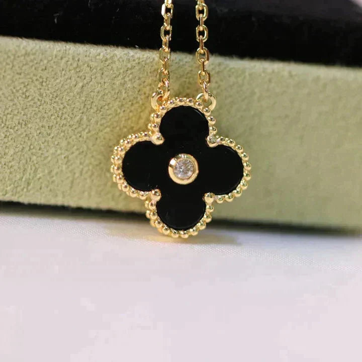 [Echo Fine ]CLOVER 15MM DIAMOND ONYX NECKLACE