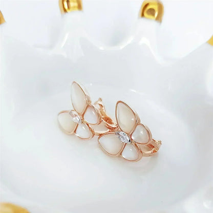 [Echo Fine ]BUTTERFLY MOP DIAMOND EARRINGS