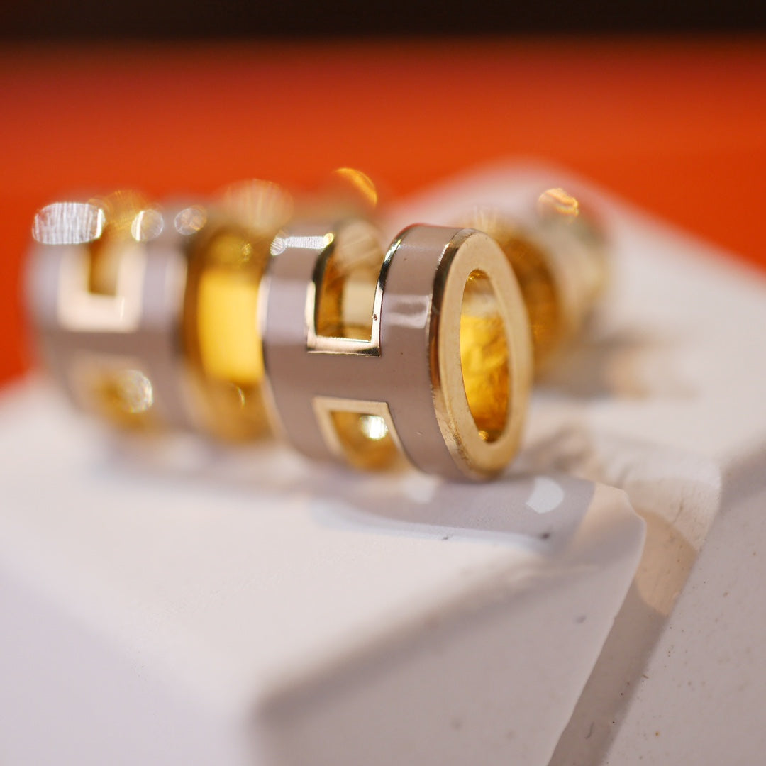 [Echo Fine ]MINI POP H GOLD EARRINGS GREY