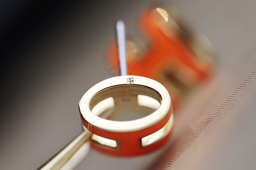 [Echo Fine ]MINI POP H EARRINGS ORANGE