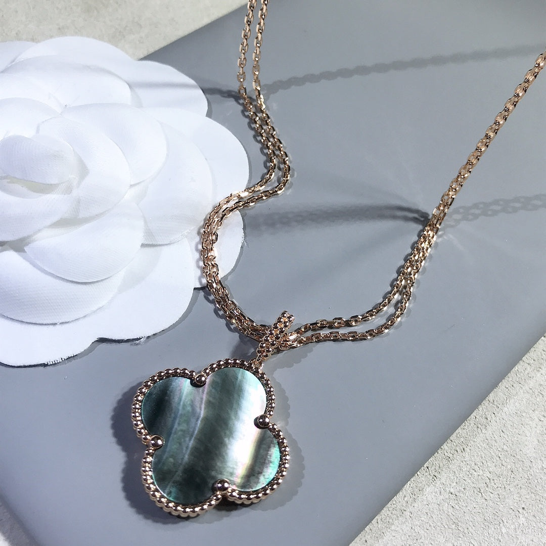 [Echo Fine ]CLOVER 25MM GOLD DARK MOP BIG CLOVER NECKLACE