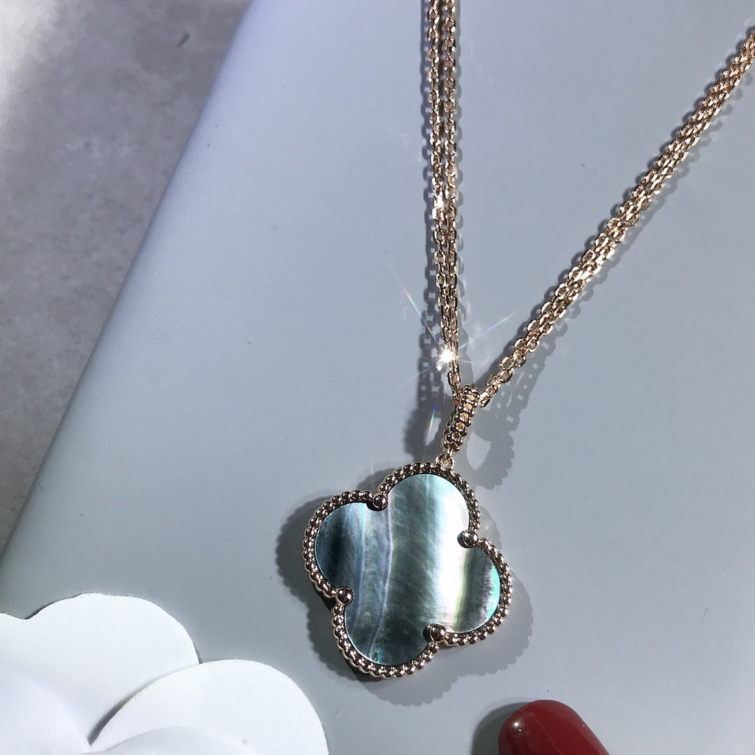 [Echo Fine ]CLOVER 25MM GOLD DARK MOP BIG CLOVER NECKLACE