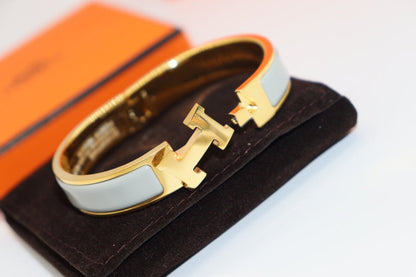 [Echo Fine ]H LIGHT BLUE BRACELET