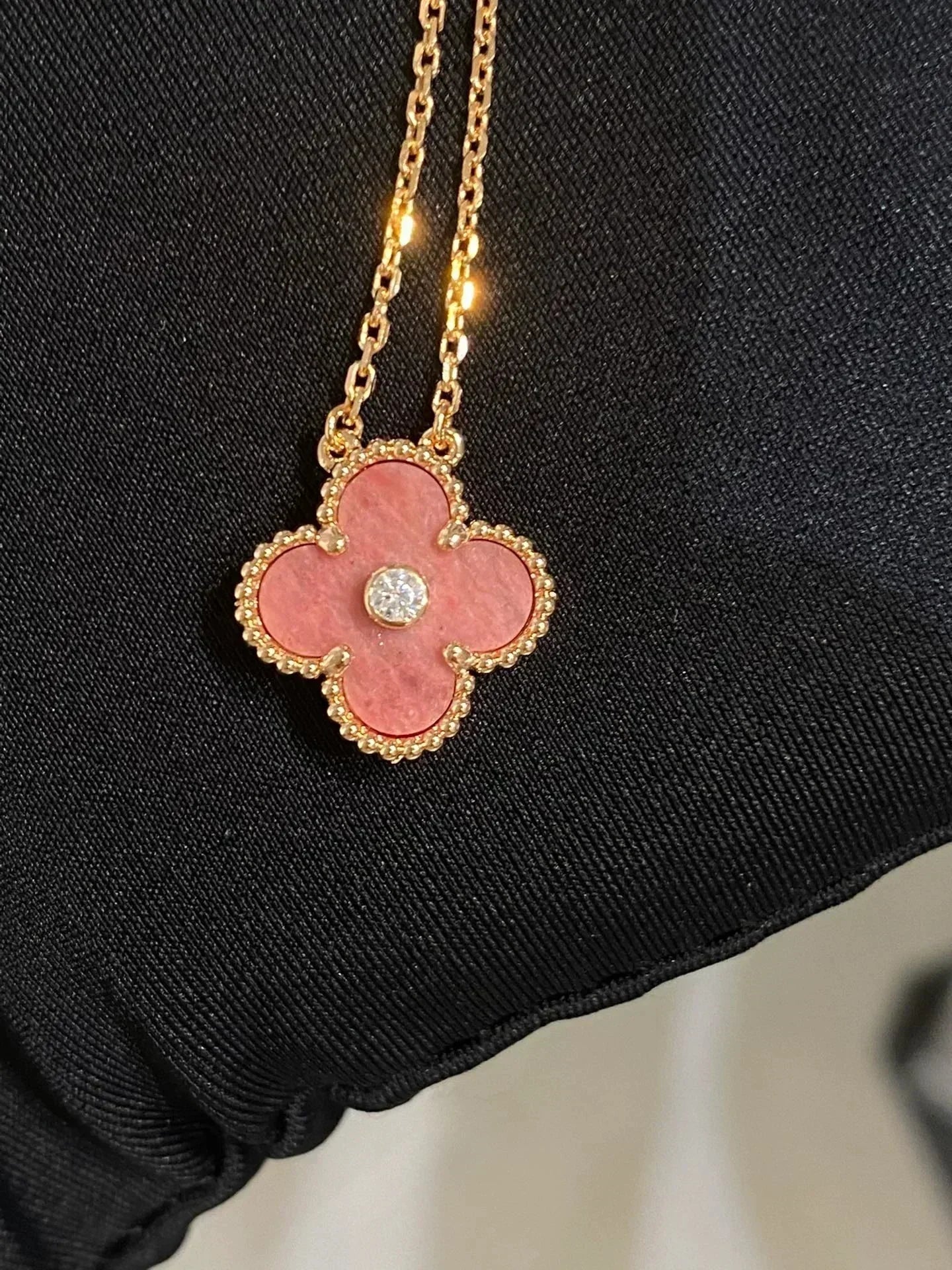 [Echo Fine ]CLOVER 15MM DIAMOND RHODONITE NECKLACE