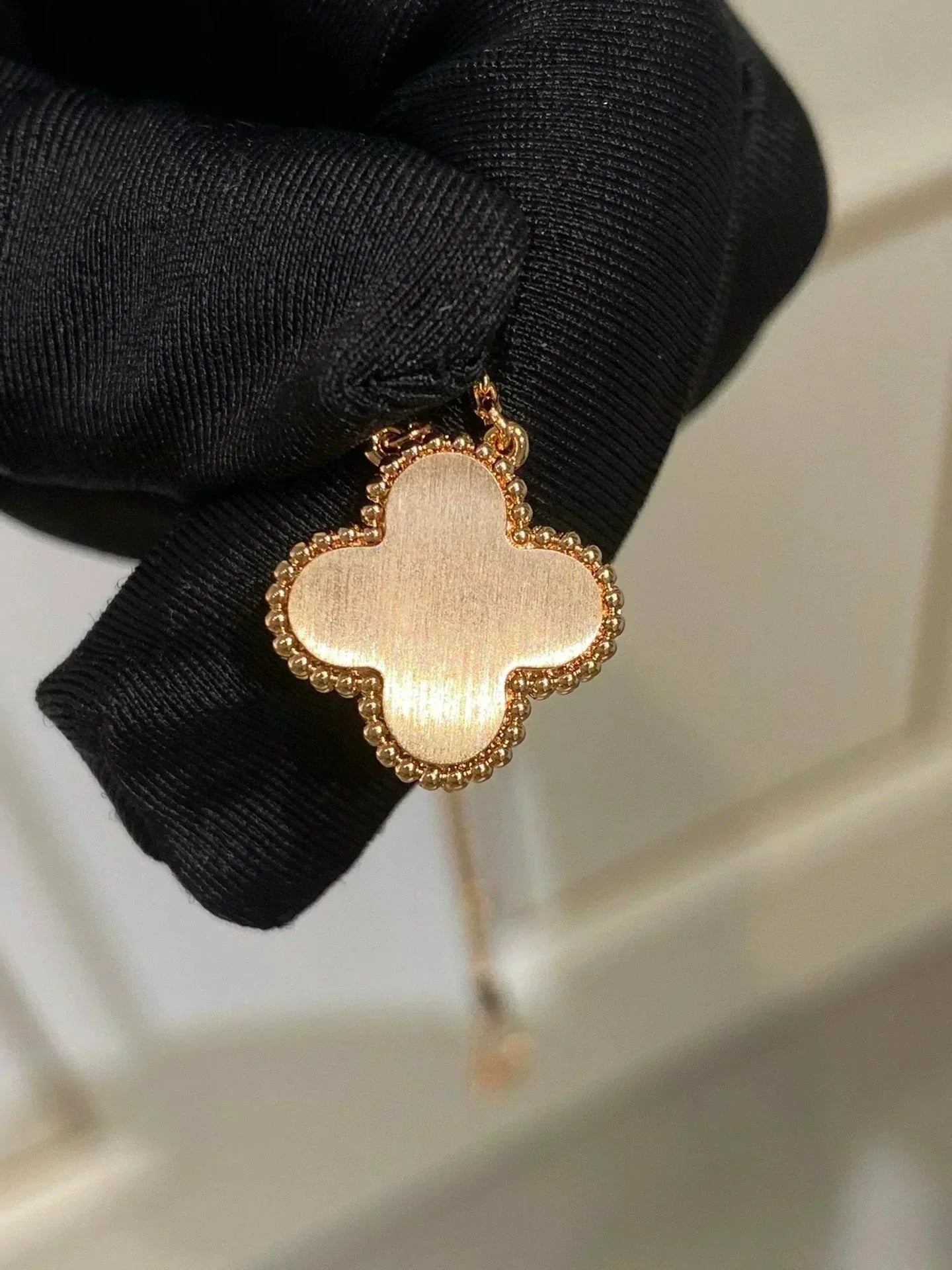 [Echo Fine ]CLOVER 15MM DIAMOND RHODONITE NECKLACE