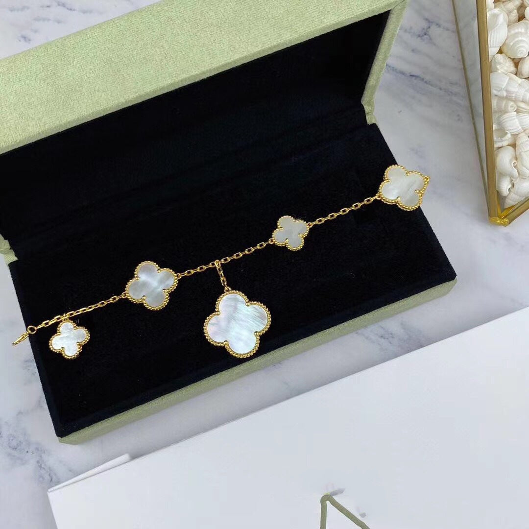[Echo Fine ]MAGIC CLOVER MOP GOLD BRACELET 5 MOTIFS