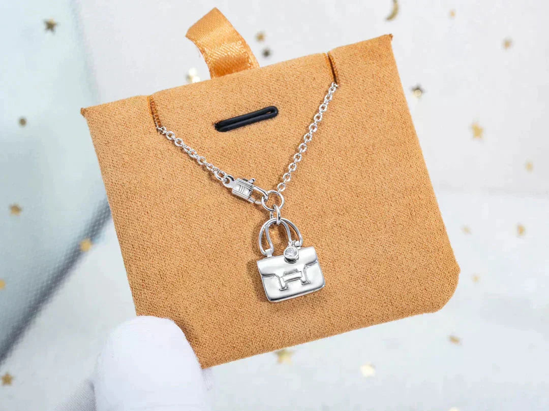 [Echo Fine ]AMULETTE PEDANT SILVER NECKLACE